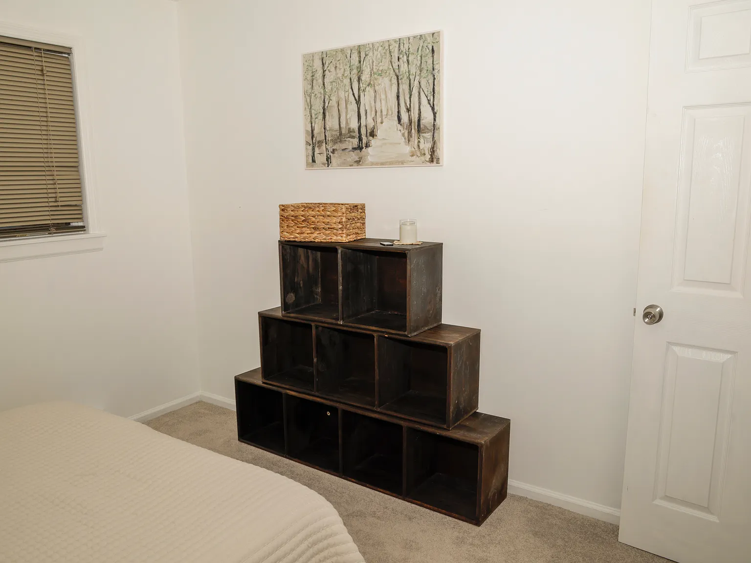 2 bed, 936 sqft, $2,300 — Photo 2