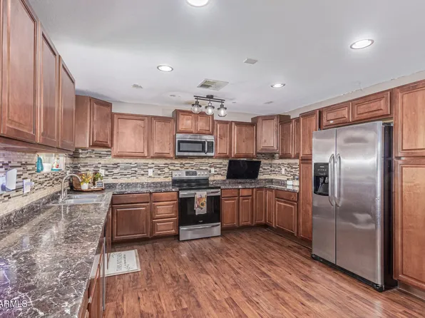 6821 W CAMPBELL Avenue, Phoenix, AZ 85033