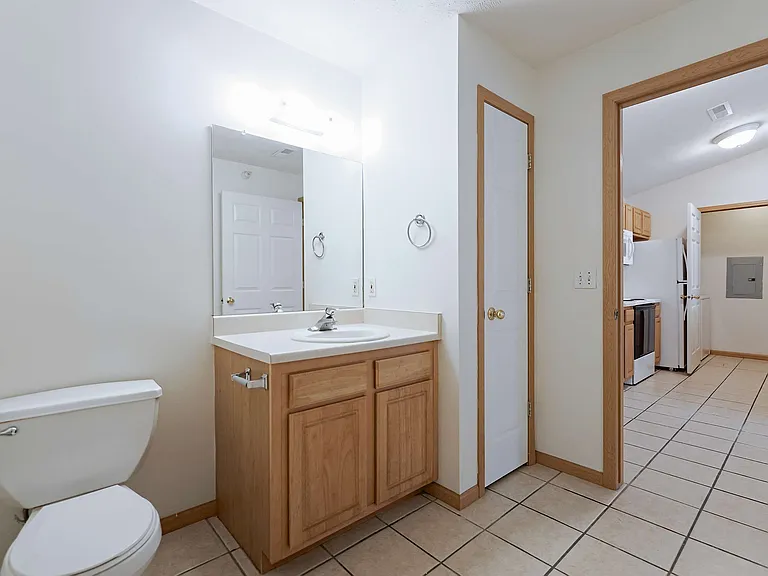 Park Ridge Apartments — Photo 22