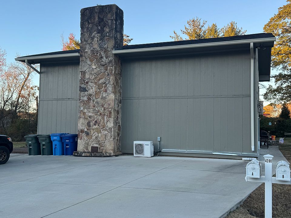 Side exterior/parking