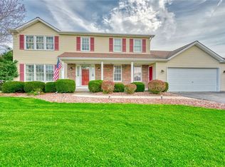 65 Quail Ln, Rochester, NY 14624