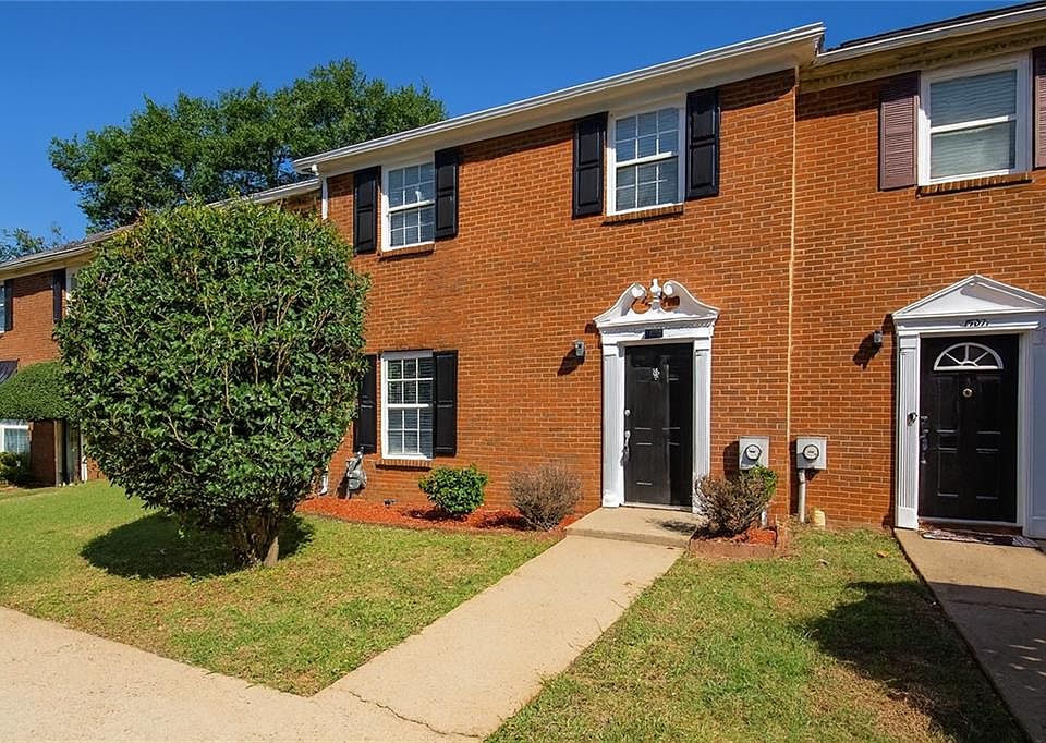1st image of 1505 Paces Ferry North Dr SE