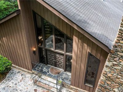 1724 Chartwell Trce, Stone Mountain, GA, 30087