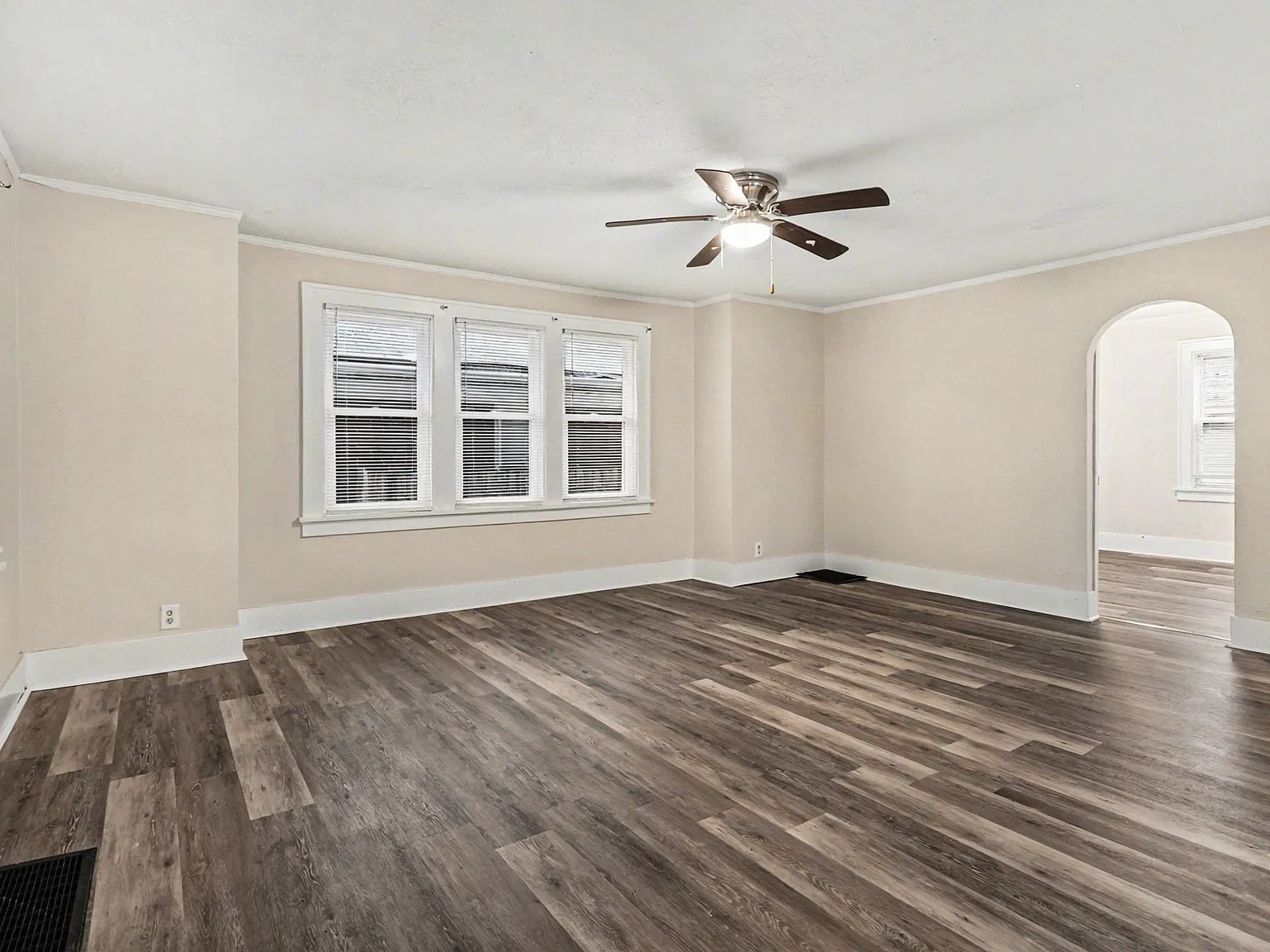Large 3 bedroom home — Photo 3