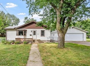 1216 E 27th St, Des Moines, IA 50317