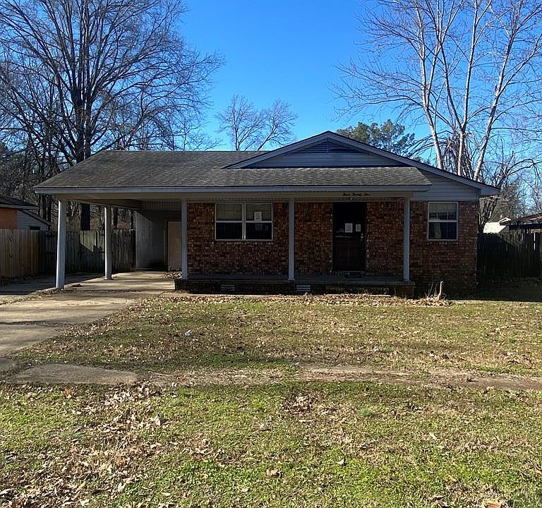 1st image of 325 Beech Grove Dr