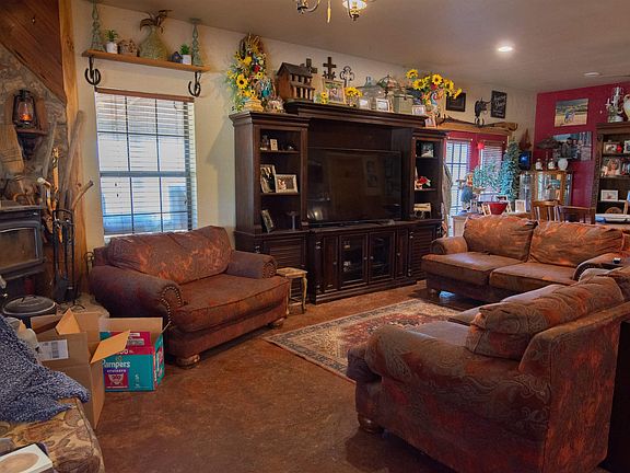 4th image of 3898 Hammon Rd