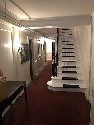 Rented by Georgine Podhorsky, LREB | media 16