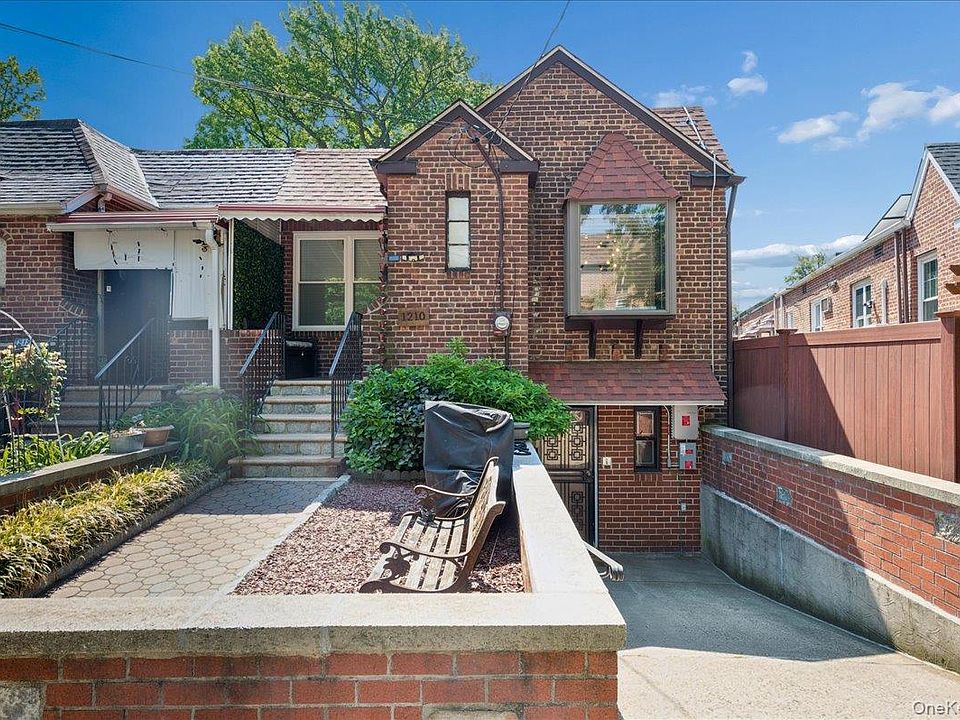 1st image of 1210 Lakewood Place