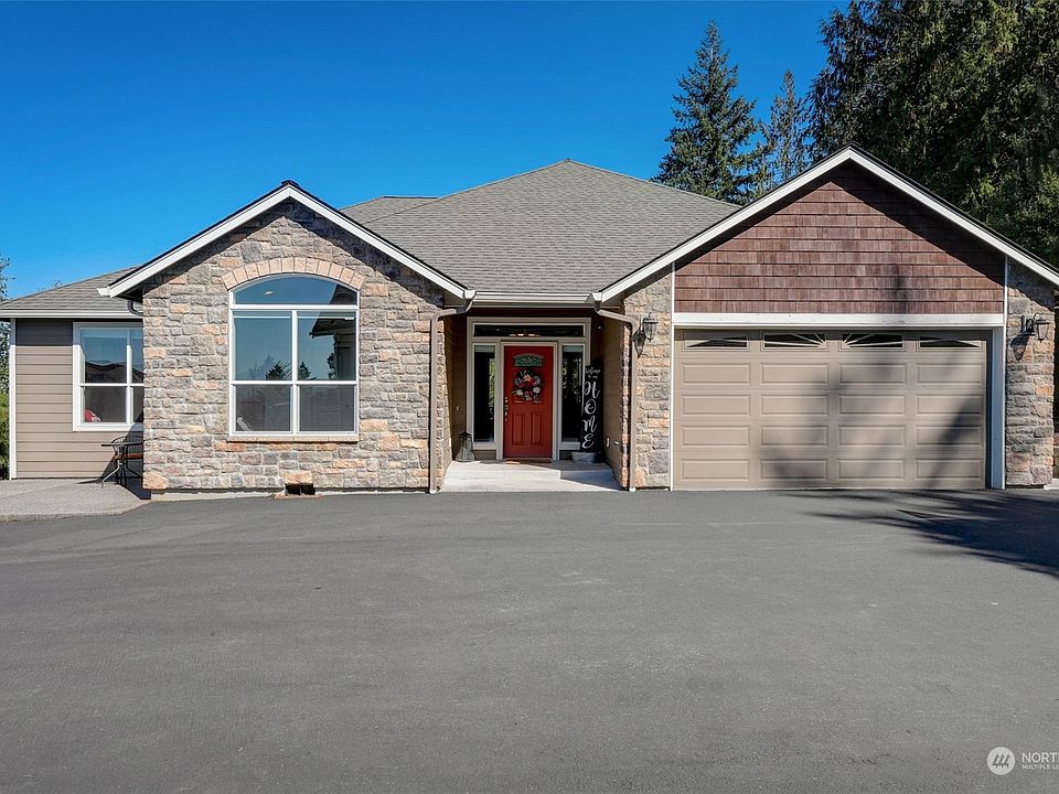 1st image of 31 Hampshire Drive