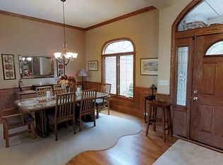 10911 Hickory Nut Way, Richmond, IL 60071