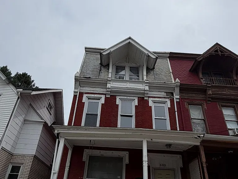 139 N 13th St — Photo 2