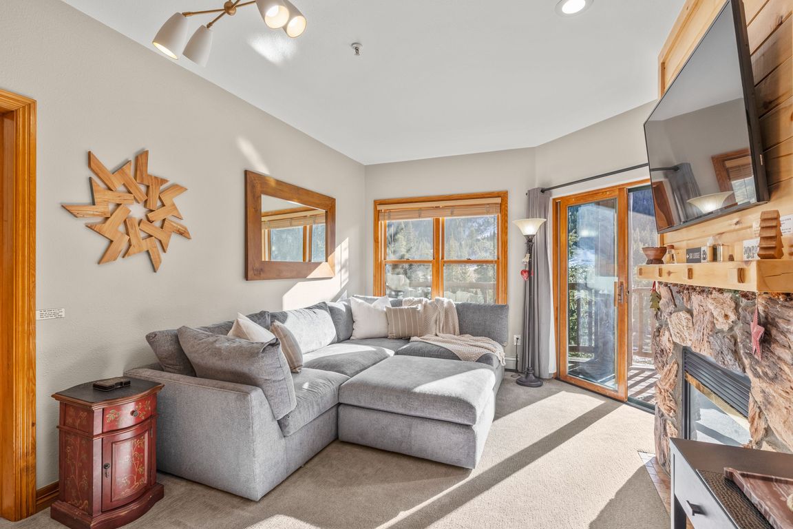 next background image