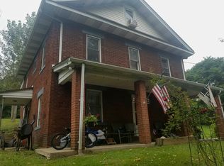 410 Gulch Way, Clairton, PA 15025