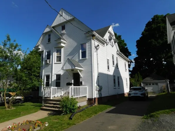 264 Sargeant St, Holyoke, MA 01040