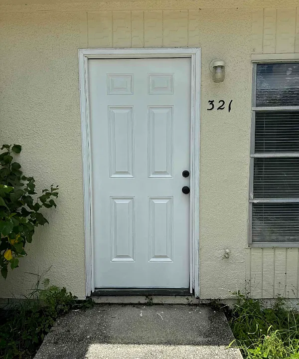 321 Amherst Ave #53