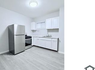 735 Alabama Ave SE APT 1, Washington, DC 20032