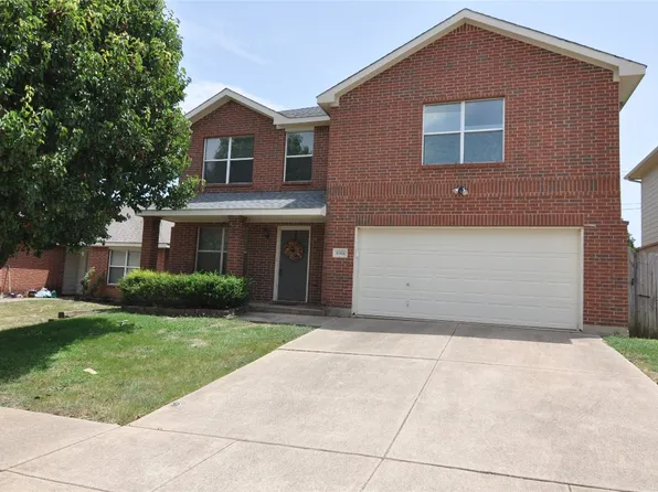 4908 Trail Creek Dr, Fort Worth, TX 76244