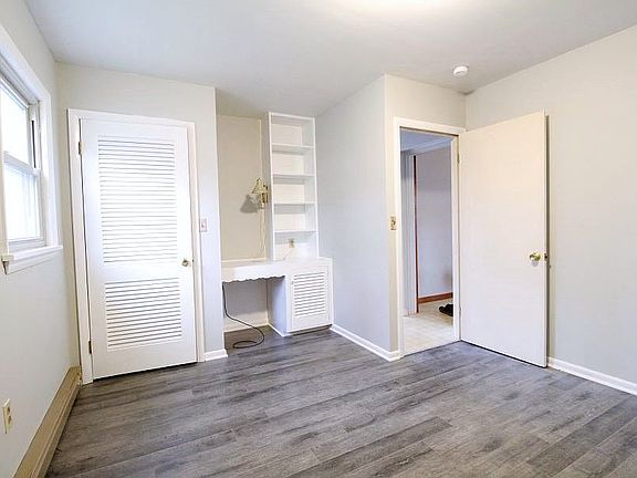 3rd image of 808 Eastside Dr