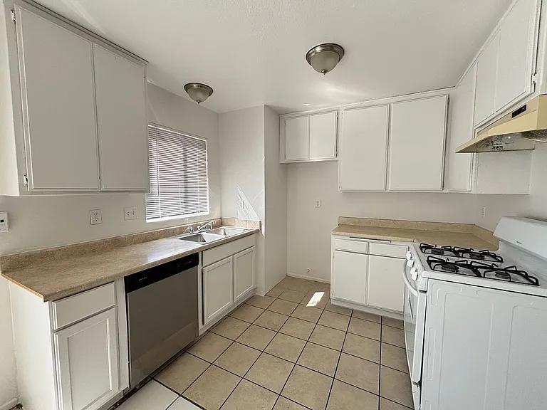 38729 11th St E #3 — Photo 15