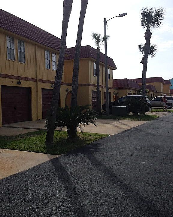 1st image of 1712 Via Deluna Dr