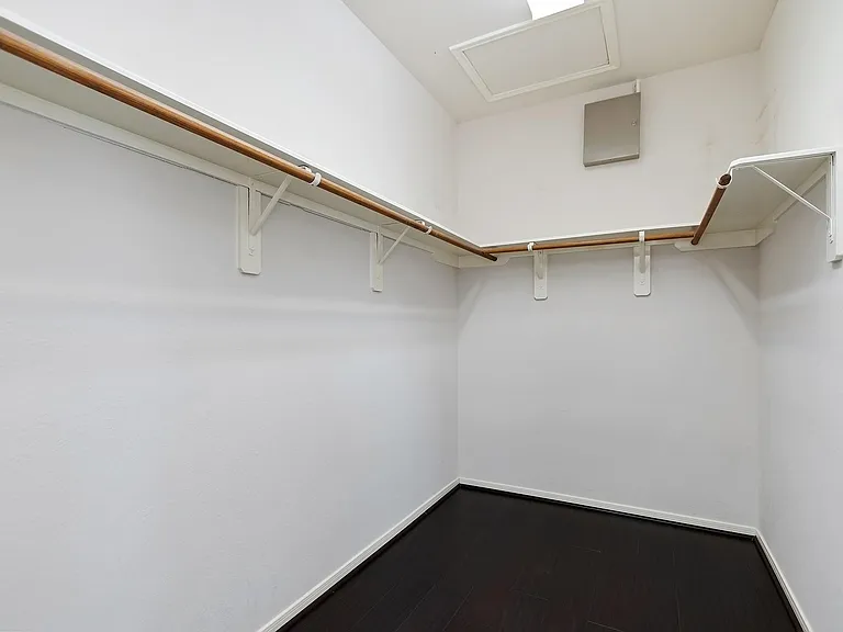 602 Blue Oasis Ct — Photo 34