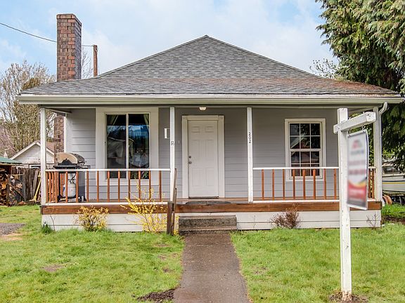 2nd image of 202 E Twin Falls St