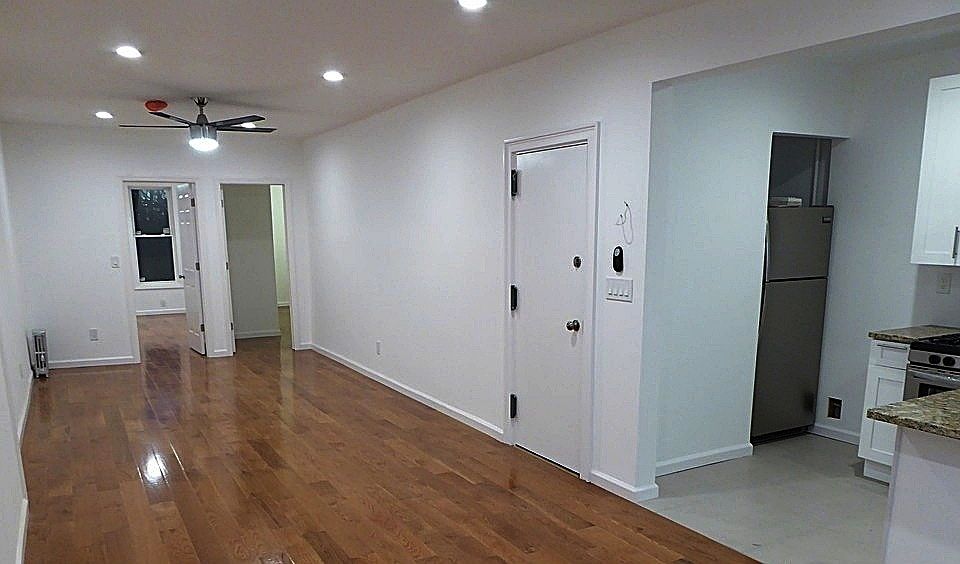 1st image of 571 Hicks St #Fl3