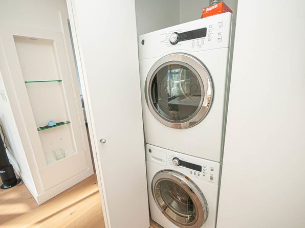 2 bedroom rental in Vancouver — photo 19
