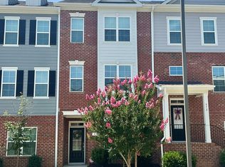 974 Gateway Commons Cir, Wake Forest, NC 27587