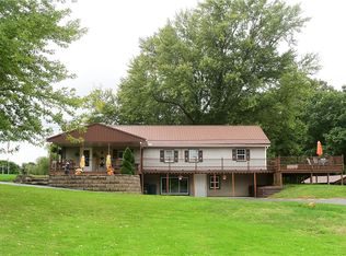 1425 Old State Rd, New Castle, PA 16101
