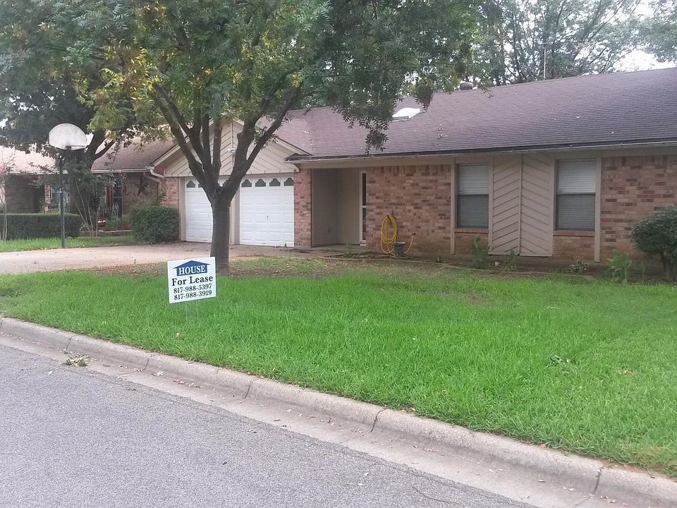 1st image of 1916 Penbrook Dr