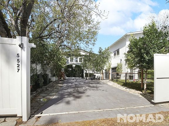 3rd image of 5527 Columbus Ave