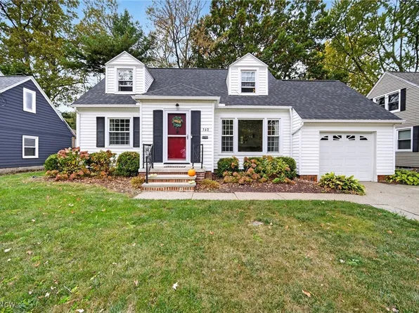 340 Bassett Rd, Bay Village, OH 44140