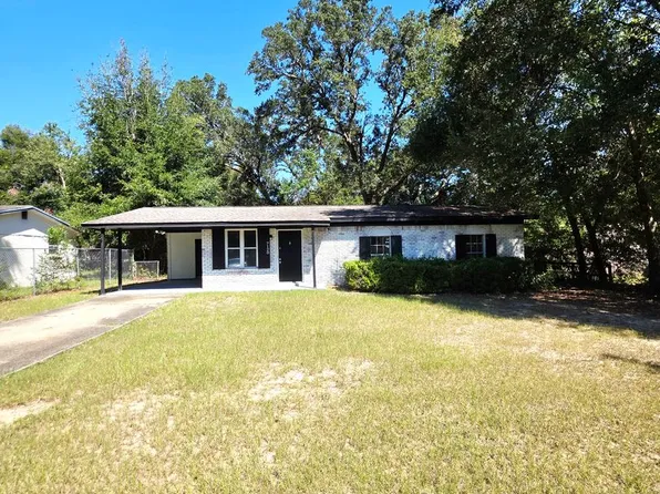 7120 Windsor Oak Dr, Pensacola, FL 32526