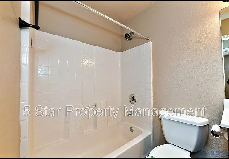 12976 Enrique Gomez Ln — Photo 34