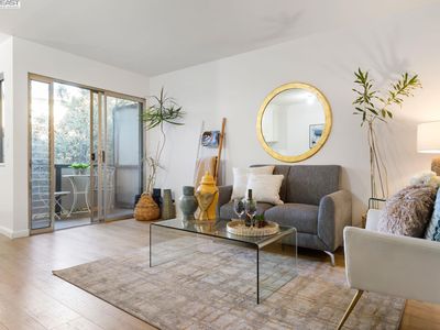 3768 Harrison St APT 208, Oakland, CA, 94611