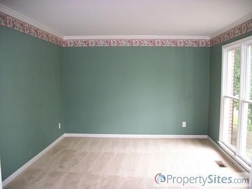 3rd image of 2940 Waverly Place Dr