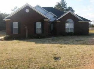 204 Windsong Rdg, Wetumpka, AL 36093