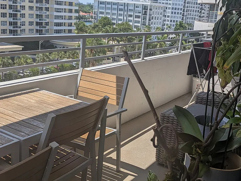 5555 Collins Ave #8W — Photo 14