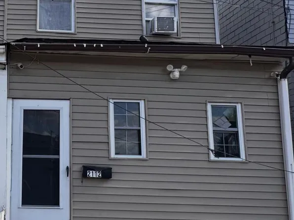 2112 Howell St, Camden, NJ 08105