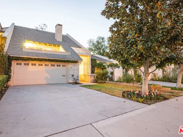 23324 Park Sorrento, Calabasas, CA 91302