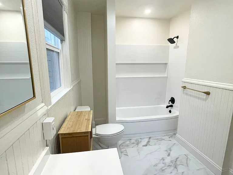102 S Rodney St #1 — Photo 4