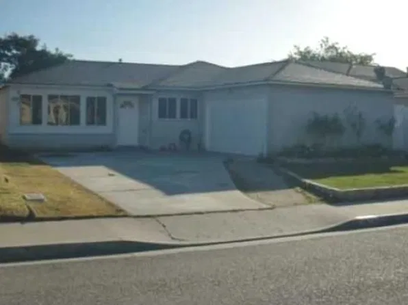 1454 5th St, Port Hueneme, CA 93041