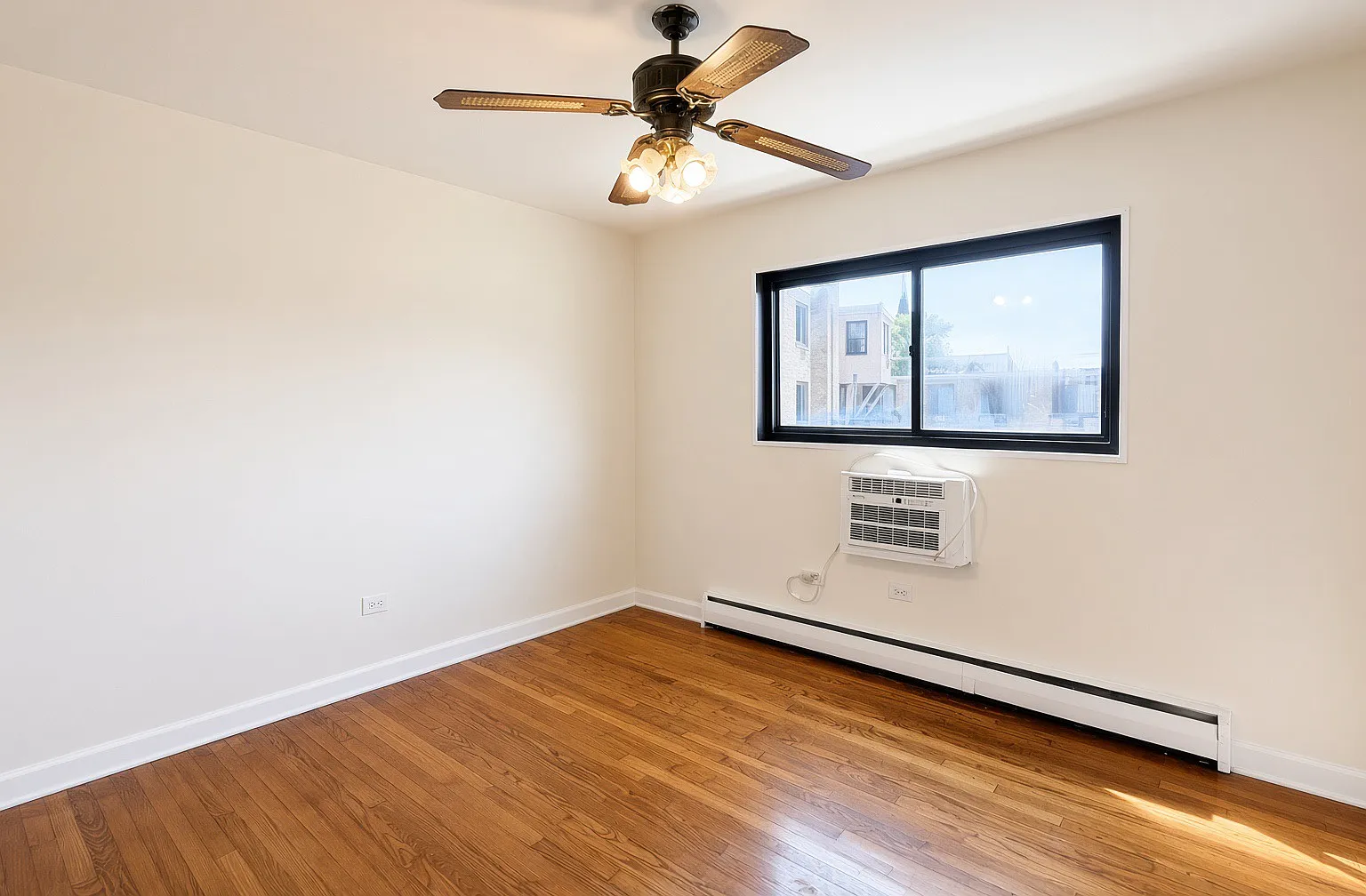 1 bed, 650 sqft, $1,385 — Photo 4