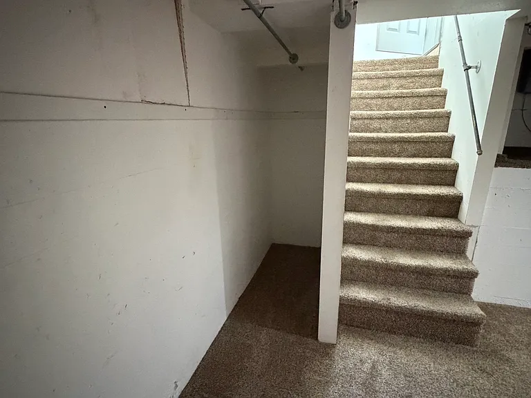 325 Mission St — Photo 27