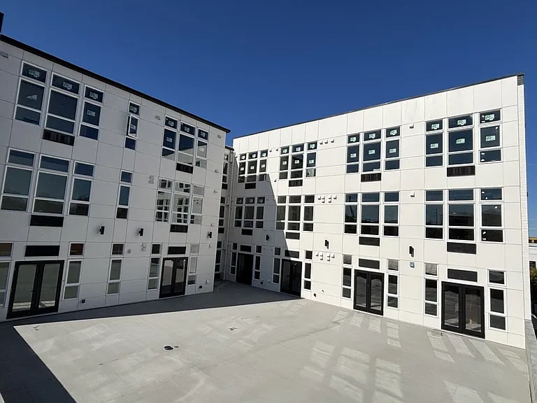 The Malt House Apartment Homes — Photo 53