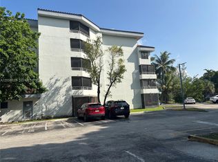 8305 SW 152nd Ave #A-111, Miami, FL 33193