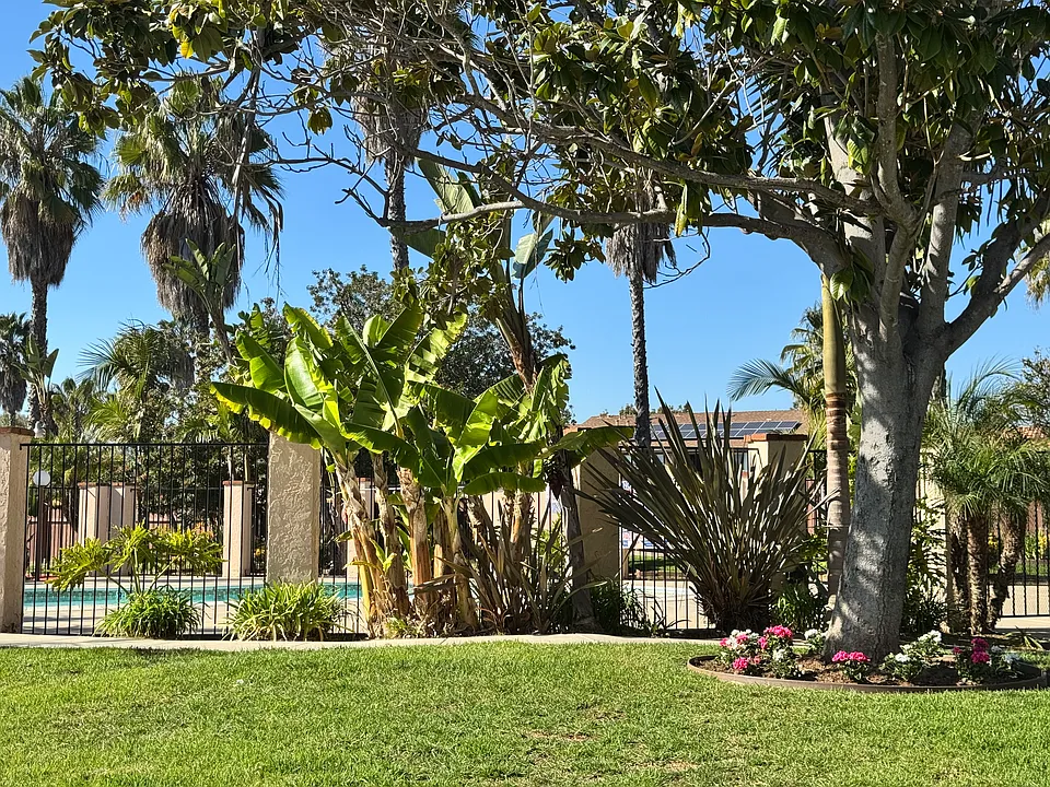 Escondido Villas