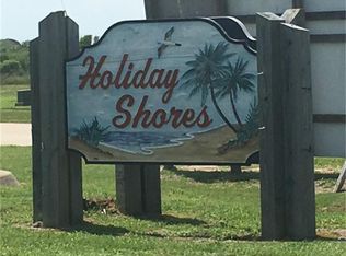 4413 Whaler Ln, Port Bolivar, TX 77650